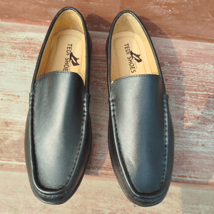 Original Finised Leather Black Loafer